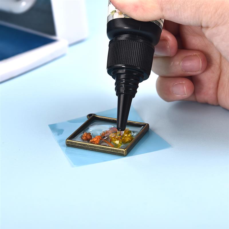 Colla per resina UV dura Cryst - Epoxy Uv Resin Kit recensione e prezzo